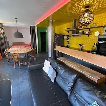 Les Postillons En Chartreuse Отель